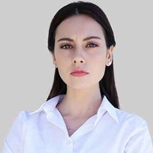 Актер Тугче Кумрал