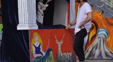 Кадр из Ранняя пташка 15 серия