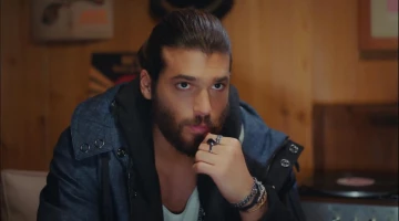 Кадр из Ранняя пташка 30 серия