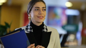 Кадр из Ранняя пташка 23 серия