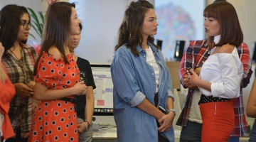 Кадр из Ранняя пташка 13 серия